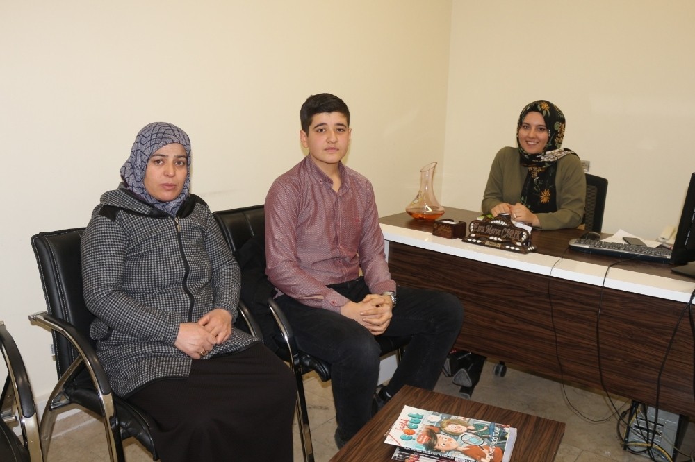 16 yaşında azmiyle 4 ayda 25 kilo verdi