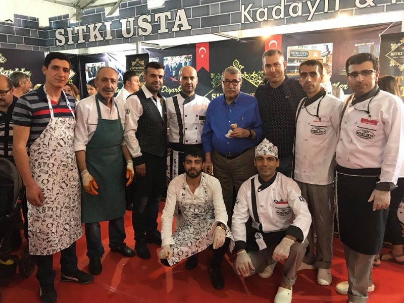 Festivalde meşhur kadayıfçı Sıtkı Usta rüzgârı esti