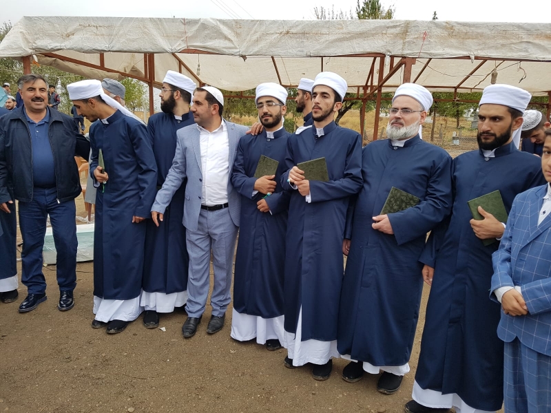     MEDRESE ÖĞRENCİLERİNİN İCAZET COŞKUSU