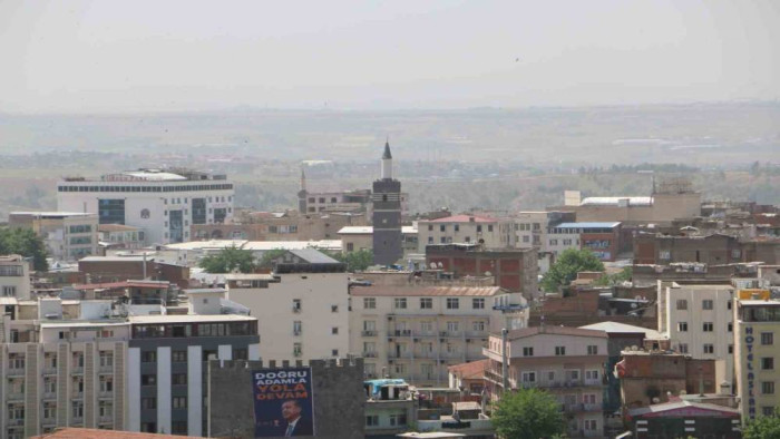 Prof. Dr. Şenyiğit’ten tozlu hava uyarısı!