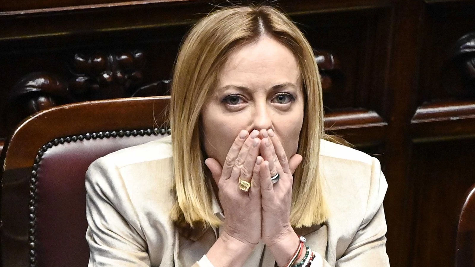 Başbakan Meloni'nin çıplak fotoğrafları İtalya'yı karıştırdı! İnternete yüklediler