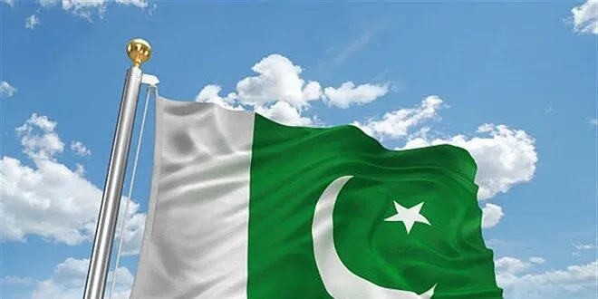 Pakistan’da Askeri Tesise Bombalı Araçla Saldırı