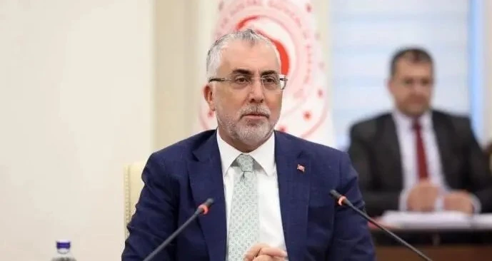 Memur ve emekliye ilk zam teklifi: hükümet %10 ile başladı, sendikalar 