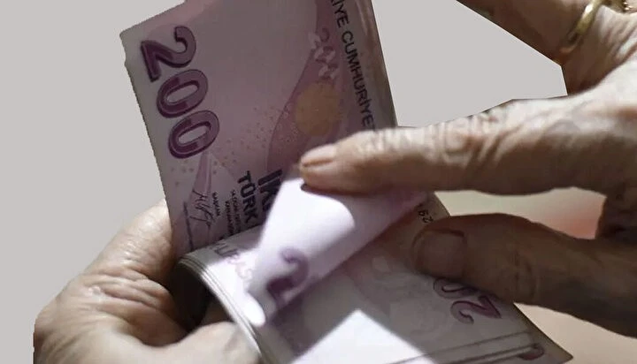 2000-2008 arası SGK sigorta girişi olanlar ne zaman emekli olacak? Yaş, prim, yıl tablosu: Kademeli emeklilik çıkacak mı, torba yasada var mı?