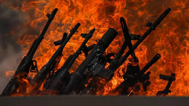 10 soruda PKK ile yeni süreç: Silah bırakmanın başlamasından sonraki adımlar neler olacak?