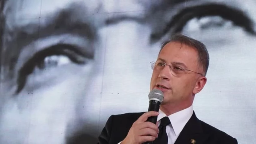 Murat &Ccedil;alık yeniden hastaneye kaldırıldı!