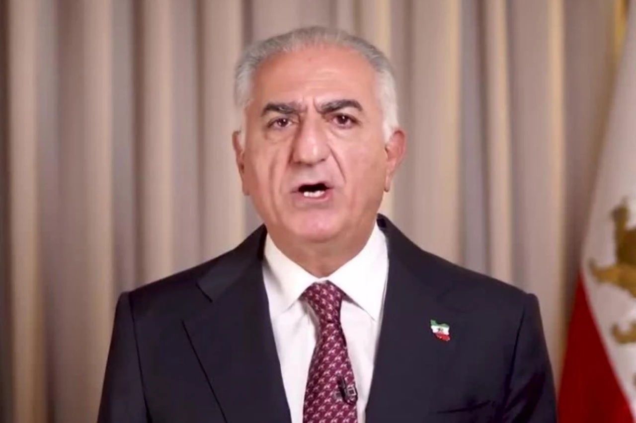 Canlı yayında herkese rezil oldu