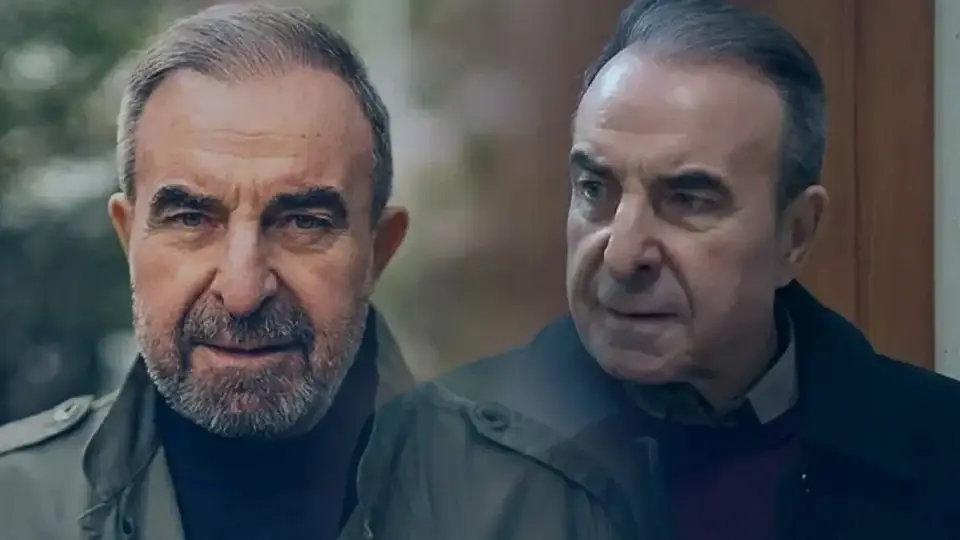 Arka Sokaklar&rsquo;ın Rıza Babası hastaneye kaldırıldı