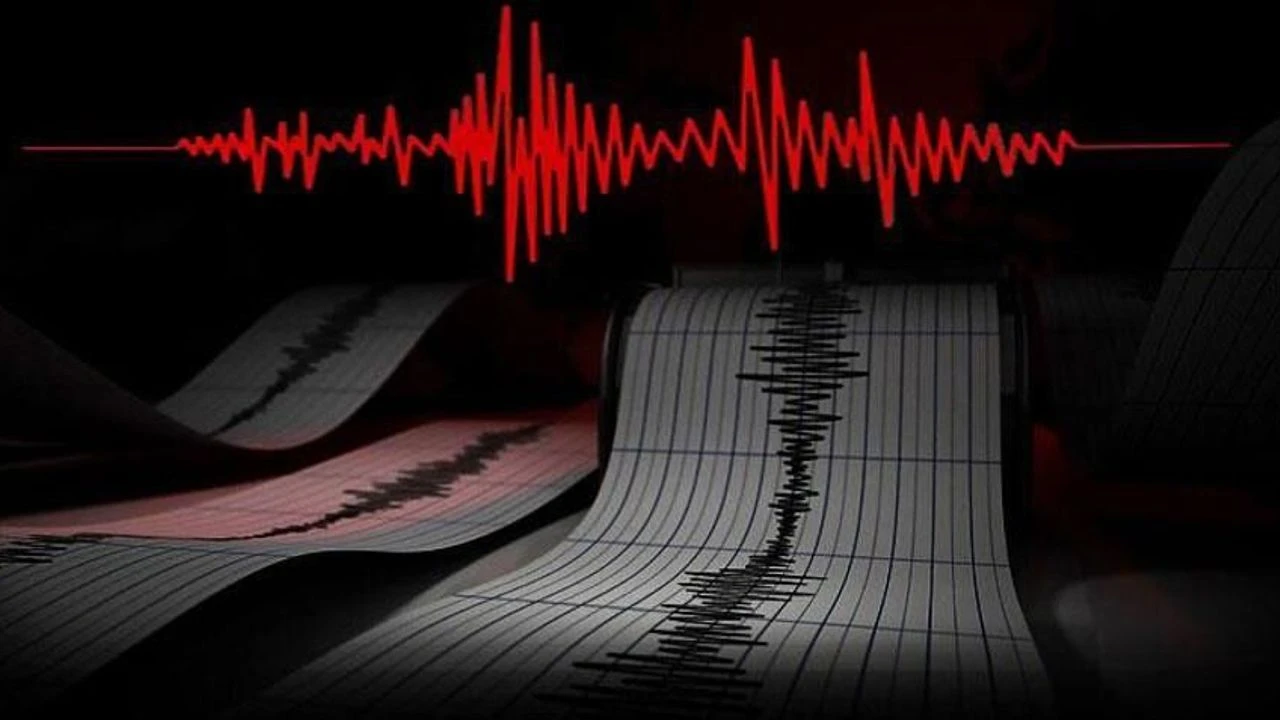 Antalya'da gece yarısı deprem mi oldu