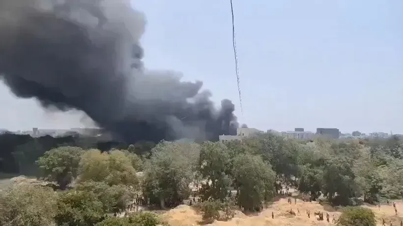 Yolcu Ucağı Yere &Ccedil;akıldı
