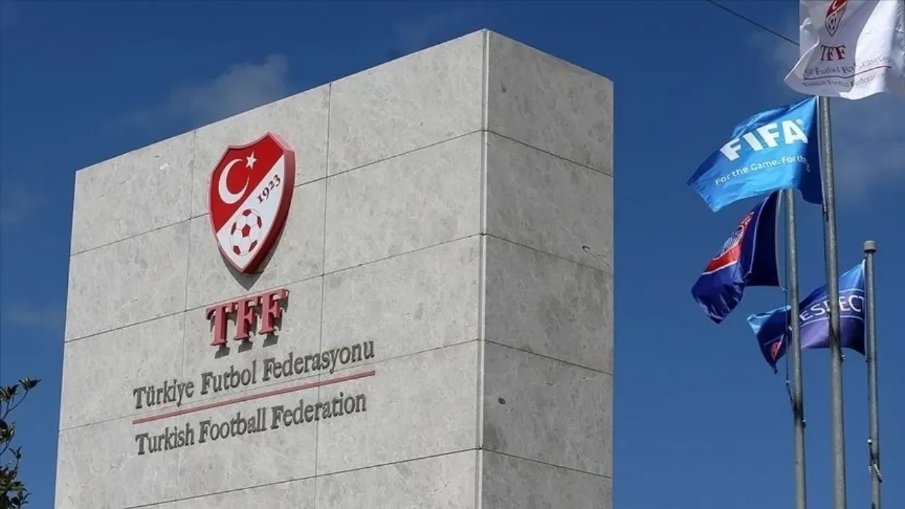 2 Yıldız Milli Takım Kampından Ayrıldı