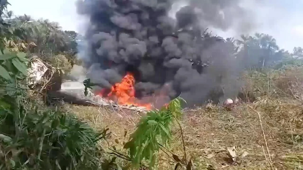 Askeri Konvoy U&ccedil;ağı D&uuml;şt&uuml;