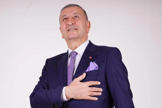 CHP'den 86 Vekil O Partiye Katılıyor