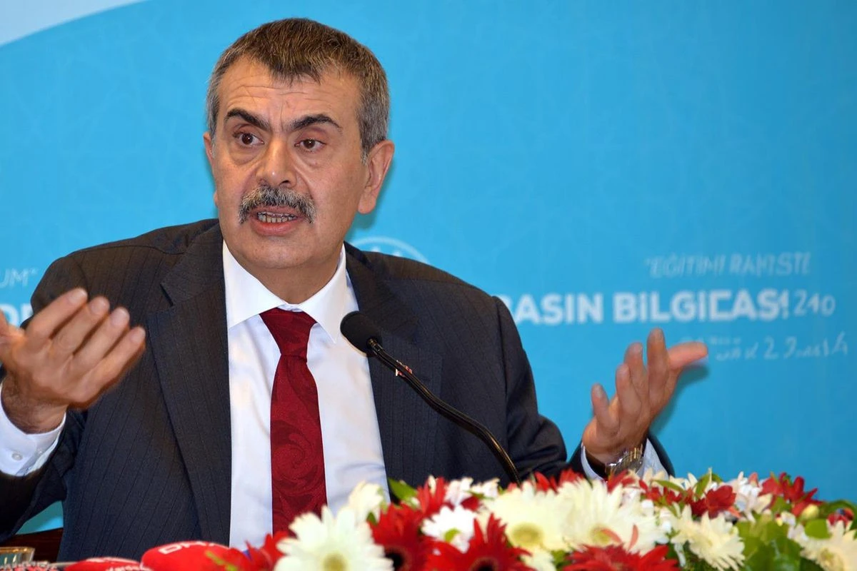 Bakan Tekin'i kızdıran soru: Hemen bana başvurun, soruşturma a&ccedil;ayım