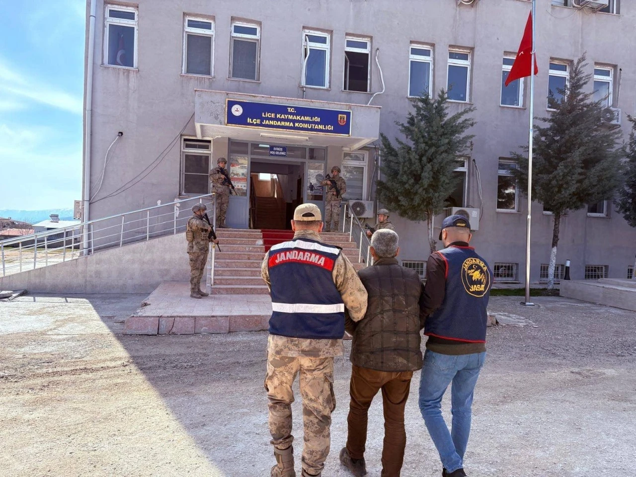 13 Yıldır Aranan Cinayet Zanlısı Lice&rsquo;de Yakalandı
