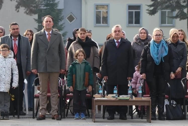 Kitap okuma etkinliğine Kaymakam Öztürk’ten destek