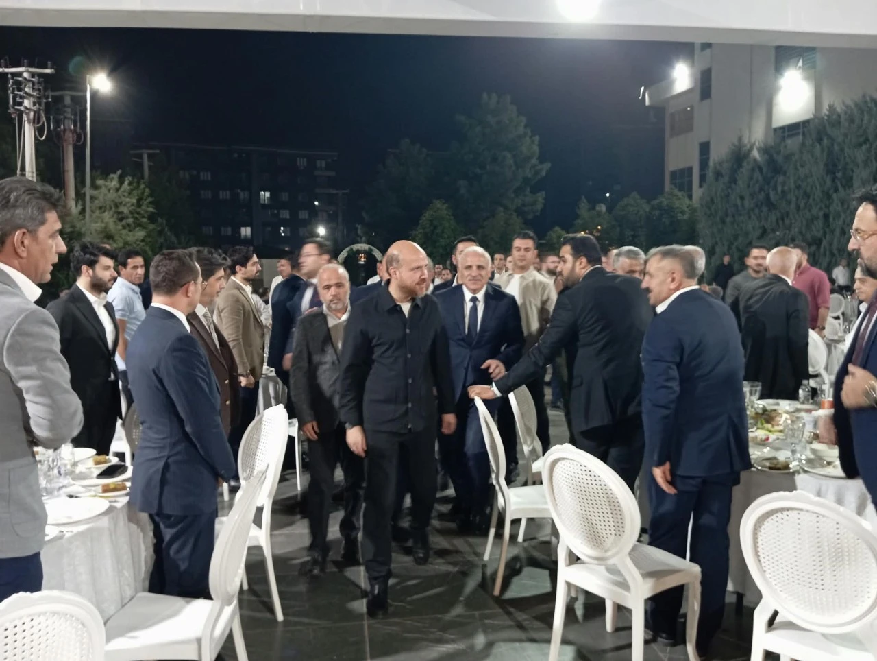 Diyarbakır&rsquo;da iş d&uuml;nyası ve STK&rsquo;lar aynı sofrada buluştu