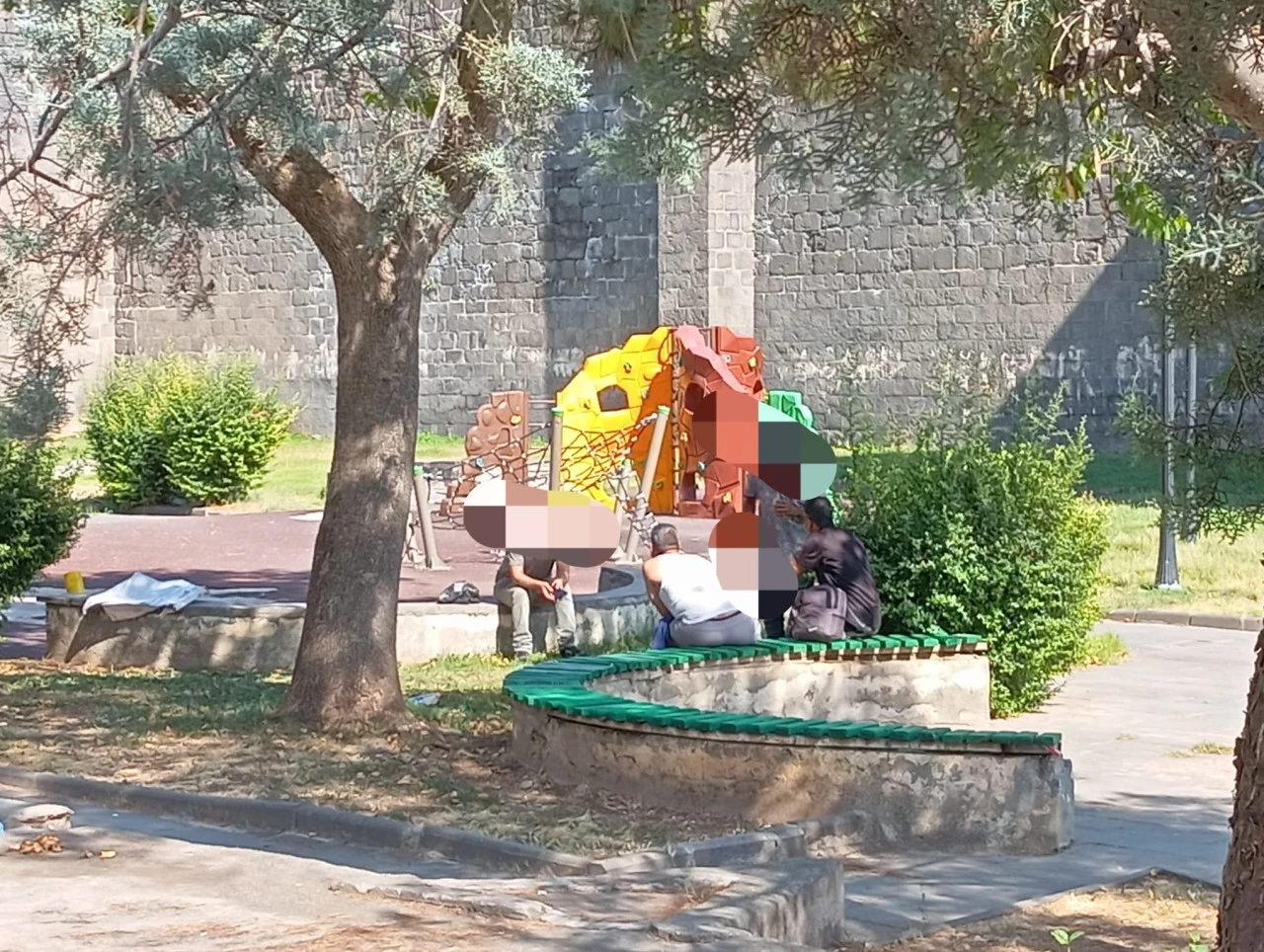 Diyarbakır'da parklarda g&uuml;venlik talebi