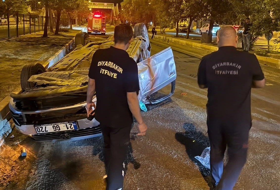 Ergani&rsquo;de otomobil takla attı: S&uuml;r&uuml;c&uuml; ağır yaralandı