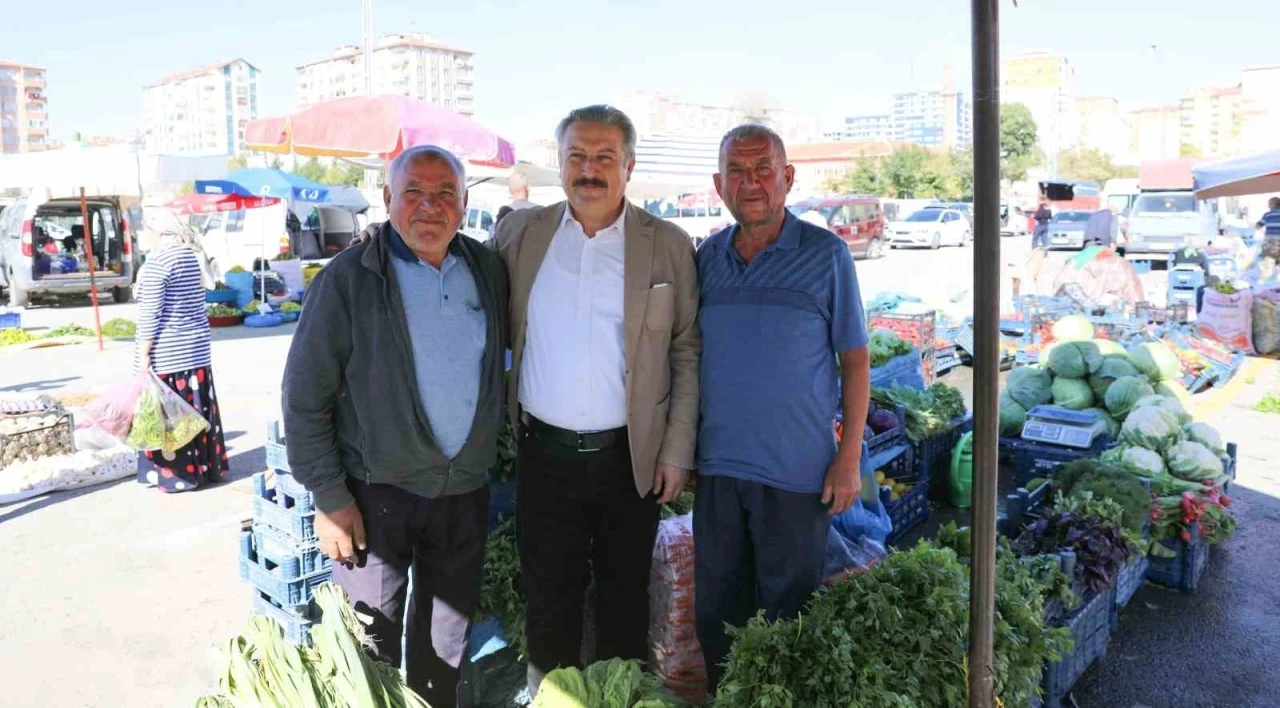 Melikgazi&rsquo;de &Uuml;retici Pazarı i&ccedil;in kayıtlar başlıyor