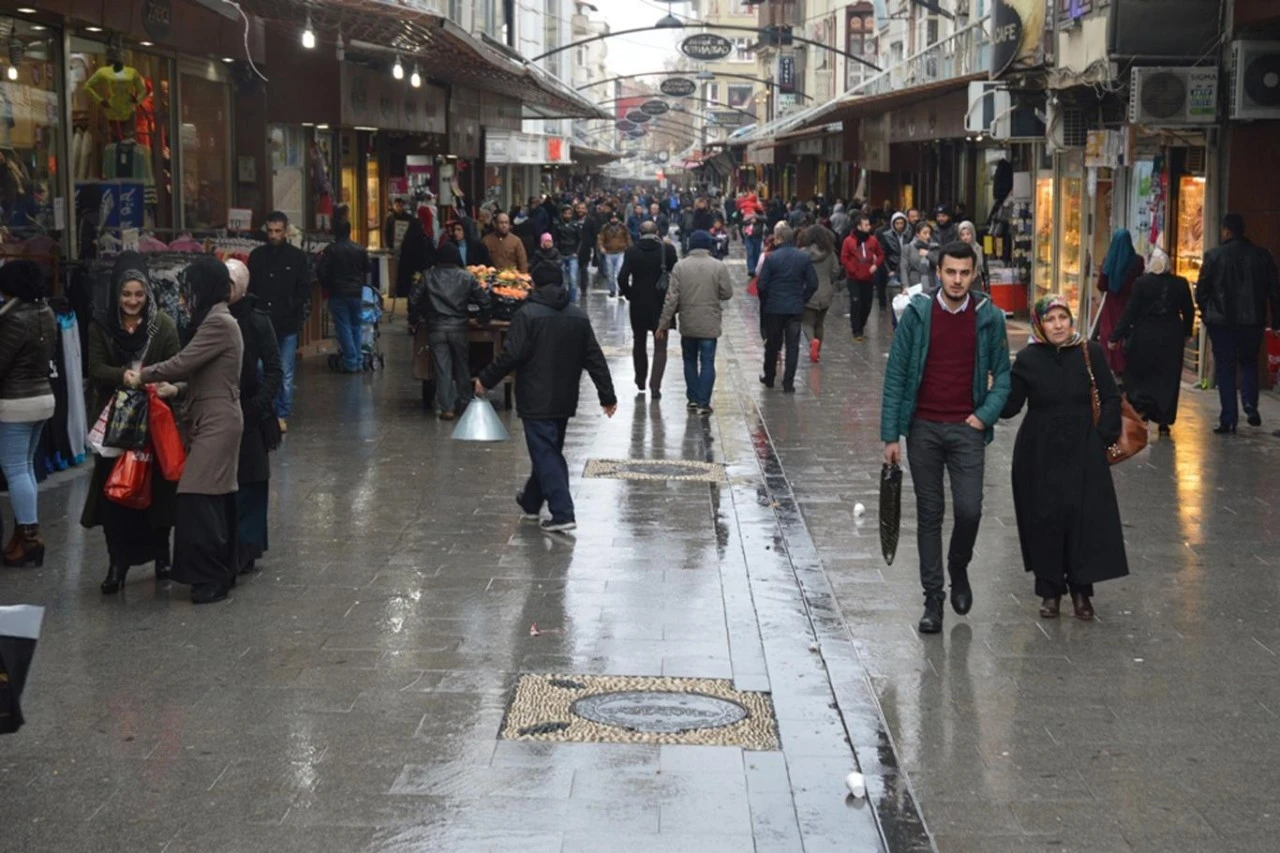 T&uuml;rkiye&rsquo;nin n&uuml;fusu 86 milyonu aştı