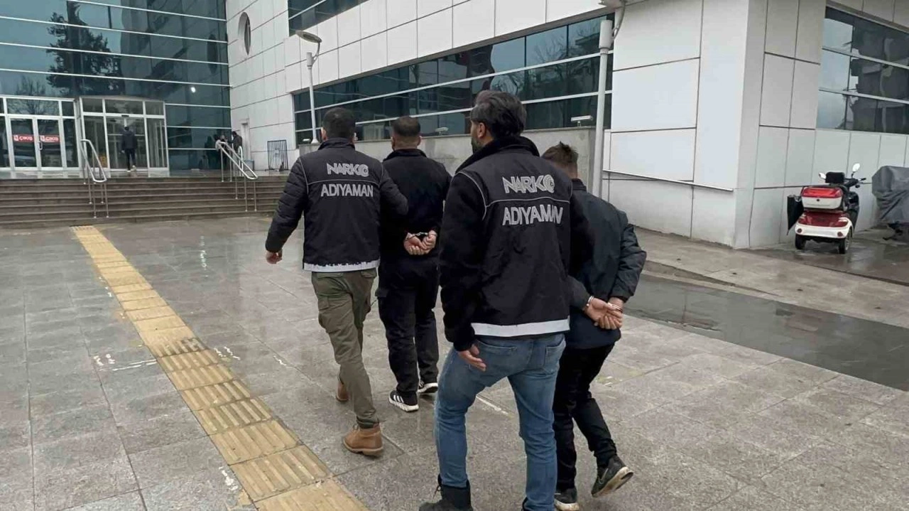 Iğdır’da 3 bin 200 litre kaçak akaryakıt ele geçirildi