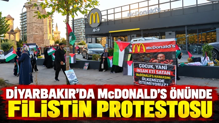 Diyarbakır&rsquo;da McDonald&rsquo;s &ouml;n&uuml;nde Filistin protestosu