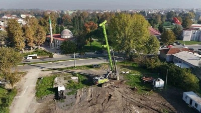 1 milyon kitaplı Şehir K&uuml;t&uuml;phanesi i&ccedil;in ilk kazma vuruldu