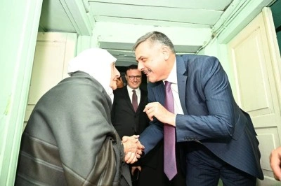 Vali'den 102 yaşındaki Mühibe Nine’ye vefa ziyareti