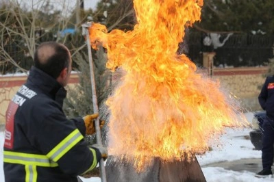 112 Acil Çağrı Merkezi çalışanlarına yangın eğitimi verildi