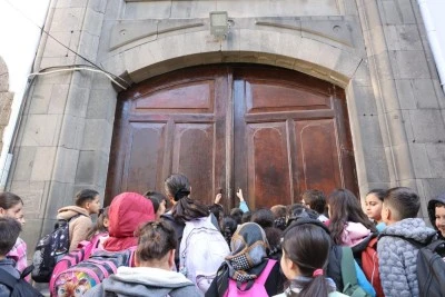 115 Yıllık Tarihi Okul Kapılarını Açmaya Devam Ediyor