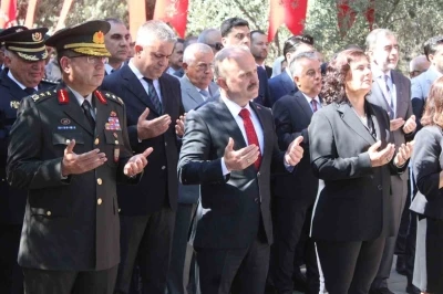15 Temmuz'da şehit d&uuml;şen kahramanlar anıldı
