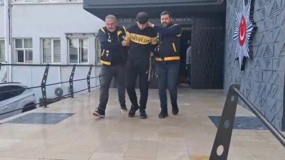 45&rsquo;ten fazla bı&ccedil;ak darbesiyle eşini &ouml;ld&uuml;ren ş&uuml;pheli adliyeye sevk edildi