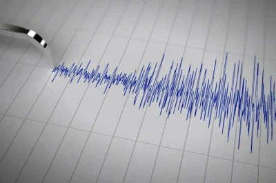 5,5 B&uuml;y&uuml;kl&uuml;ğ&uuml;nde Deprem