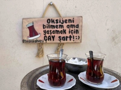 Kavurucu sıcakta bile ocağın başında