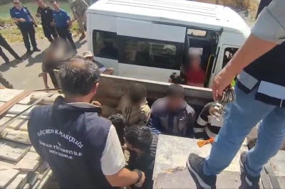 51 ilde göçmen kaçakçılarına operasyon: 273 organizatör yakalandı, 98'i tutuklandı