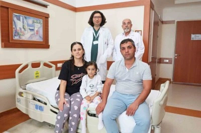 6 yaşında fel&ccedil; ge&ccedil;iren hasta Gaziantep&rsquo;te şifa buldu