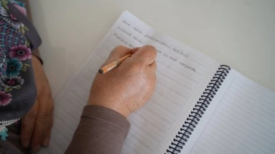 64 yaşında azmiyle okuma yazma öğrendi: "Okumak Özgürlüktür"