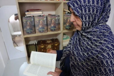 70 Yaşında Kitap Yazdı, Geliriyle Okul Yaptırmak İstiyor