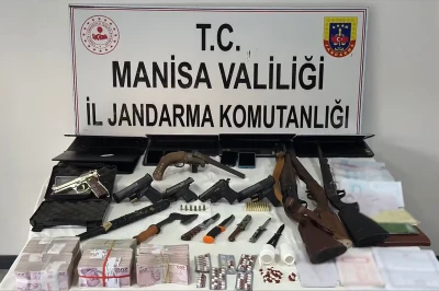  9 İlde Düzenlenen Operasyonlarda 106 Şüpheli Yakalandı