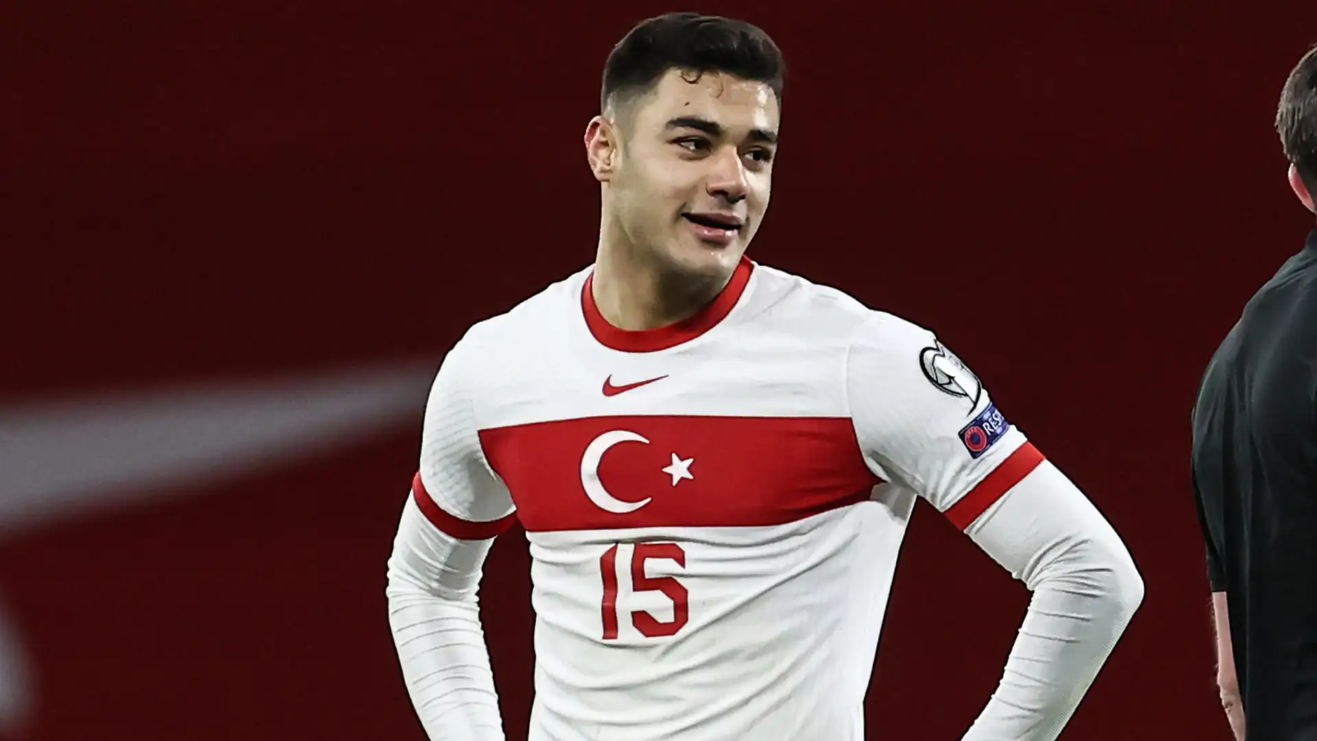 A Milli Futbolcu Ozan Kabak'tan K&uuml;rt&ccedil;e M&uuml;zik A&ccedil;ıklaması