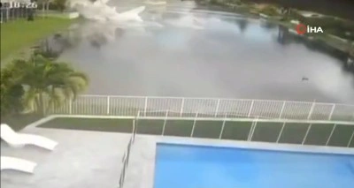 ABD&rsquo;de k&uuml;&ccedil;&uuml;k u&ccedil;ak g&ouml;lete d&uuml;şt&uuml;: 2 &ouml;l&uuml;