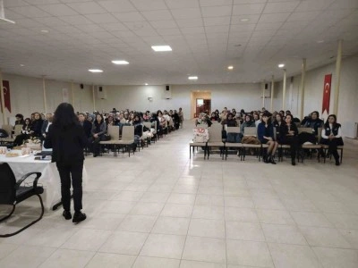 Açık Kapı Şube Müdürlüğünden öğrencilere eğitim