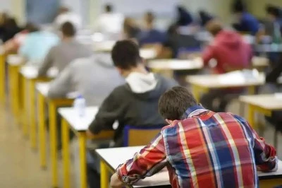 A&ccedil;ık &Ouml;ğretim Okullarında 1. D&ouml;nem Sınav Sonu&ccedil;ları A&ccedil;ıklandı