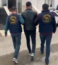 Adana&rsquo;da 41 yıl kesinleşmiş hapis cezasıyla aranan h&uuml;k&uuml;ml&uuml; yakalandı