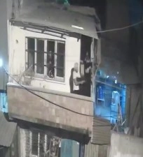 Buda balkondan balkona silahlı çatışma: 4 gözaltı