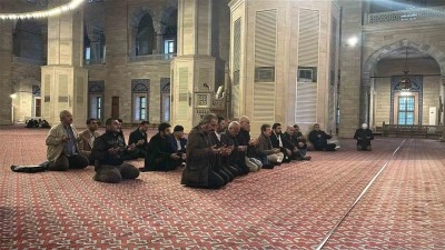 Adanalılar Ferdi Tayfur’un mevlidine ilgi göstermedi