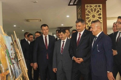 Mahkumların sergisi büyük beğeni aldı