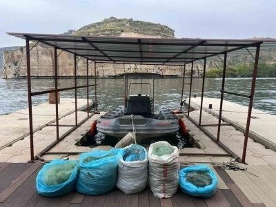 Ağ ile avlanma yasağına uymayan şahsı jandarma yakaladı