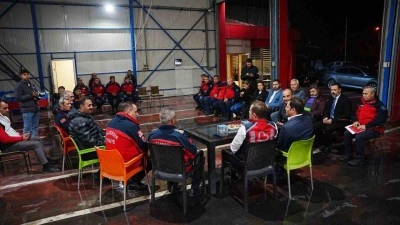 Ahmet Akın&rsquo;dan Sındırgı&rsquo;ya moral ziyareti